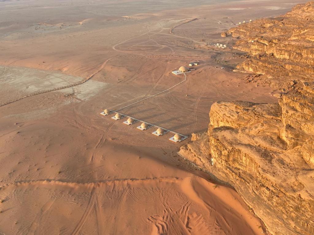 Harmony Luxury Camp Hotell Wadi Rum Eksteriør bilde