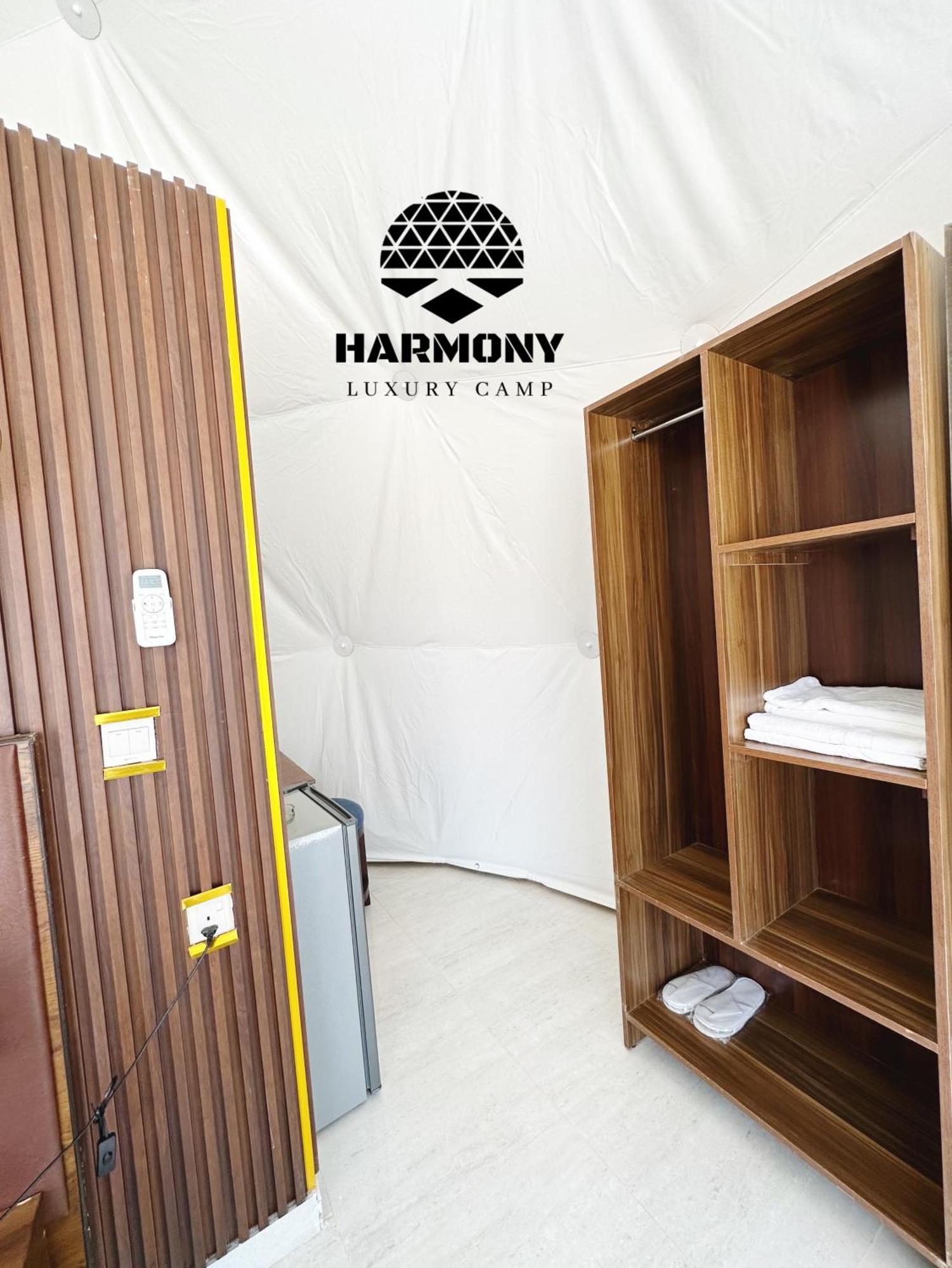 Harmony Luxury Camp Hotell Wadi Rum Eksteriør bilde